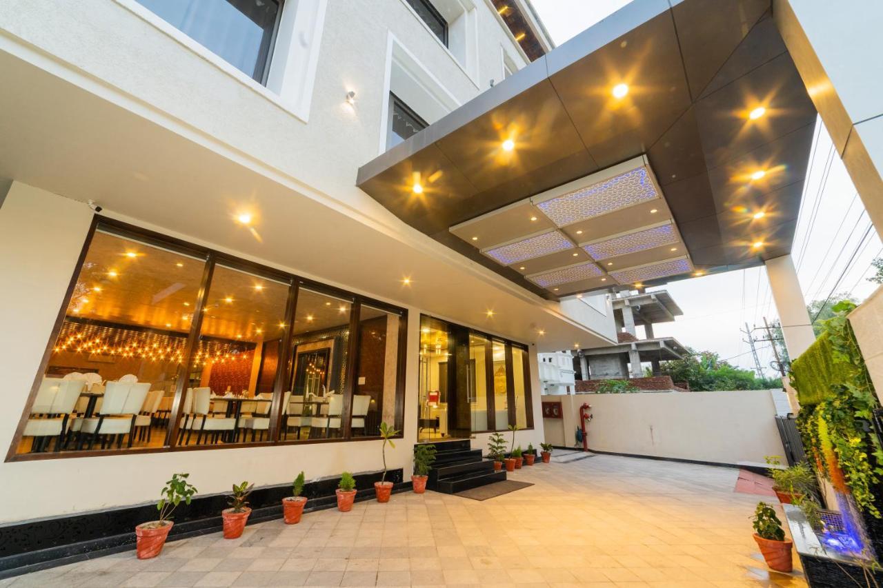 Hotel Siddhartha Inn Udaipur Ngoại thất bức ảnh